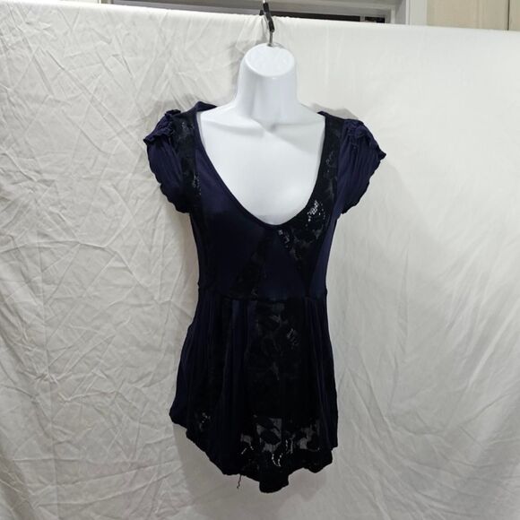 Kimchi blue navy blue lace patterned abstract gothic babydoll top - Picture 3 of 5